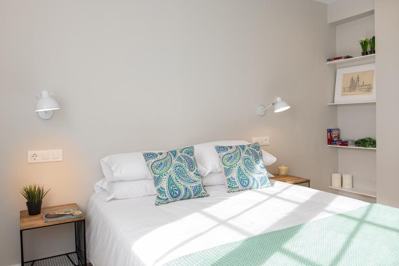 Apartamento De Diseno Centrico Con Terraza Espectacular Сантьяго-де-Компостела Екстер'єр фото